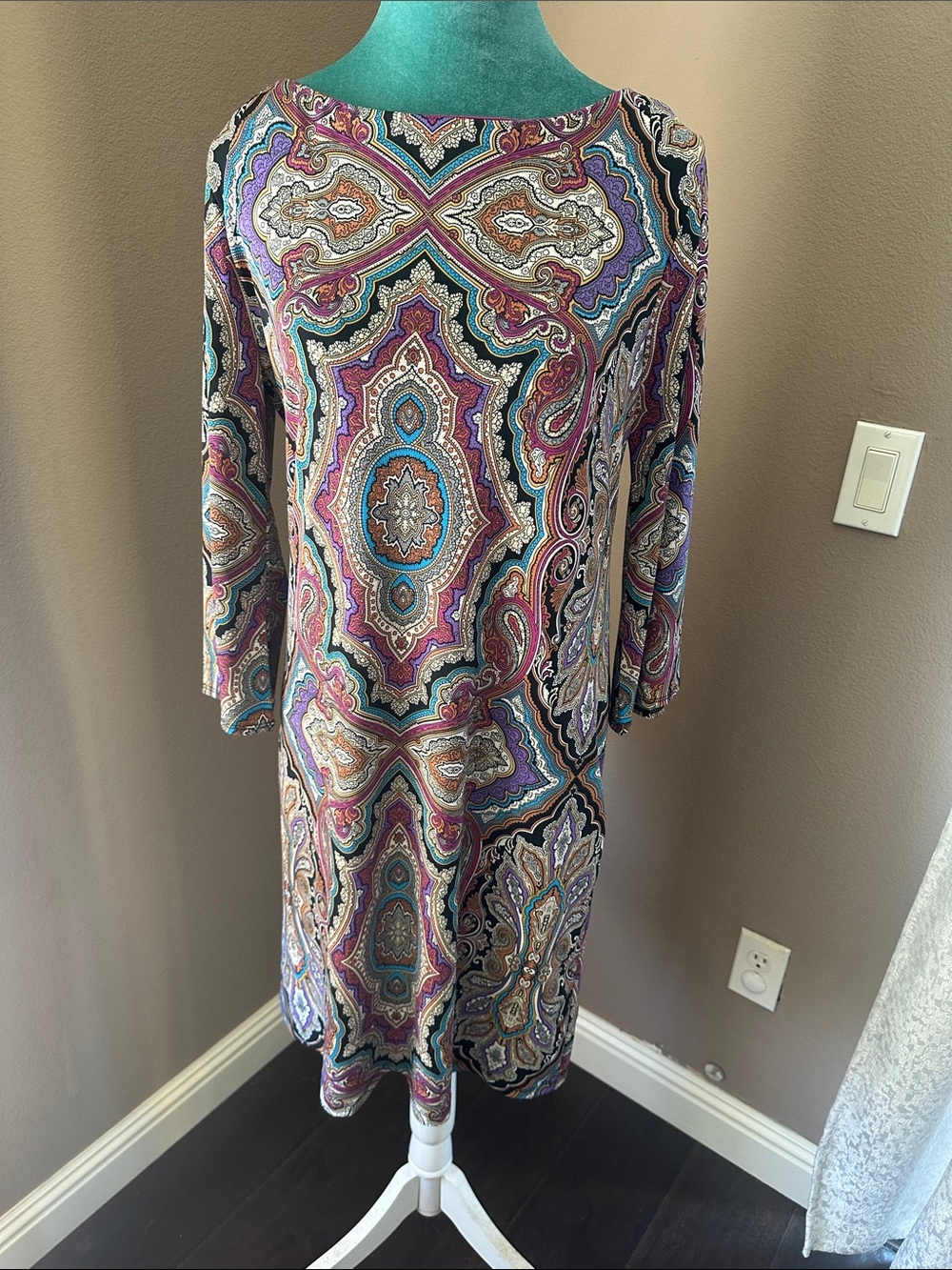 Nicole by Nicole Miller Multicolor Paisley Long Sleeve Shift Dress